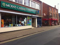 Moins Chemist and Wellbeing Centre 891775 Image 0