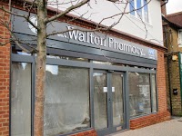 Walton Pharmacy 884048 Image 2