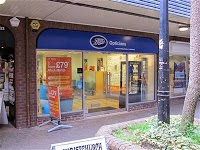 Boots Opticians 881896 Image 0